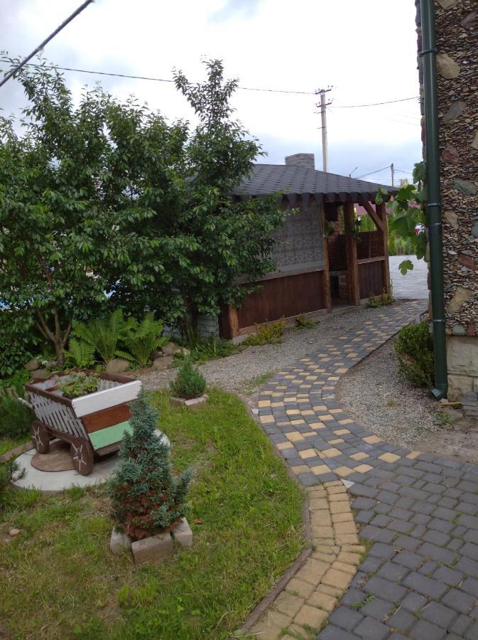Садиба Янчар Номер Студiо З Басейном Mykulytschyn Exterior foto